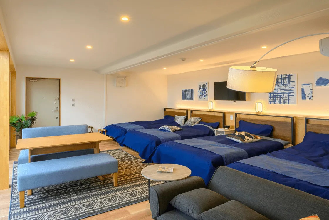 MEGABOX スライド 6