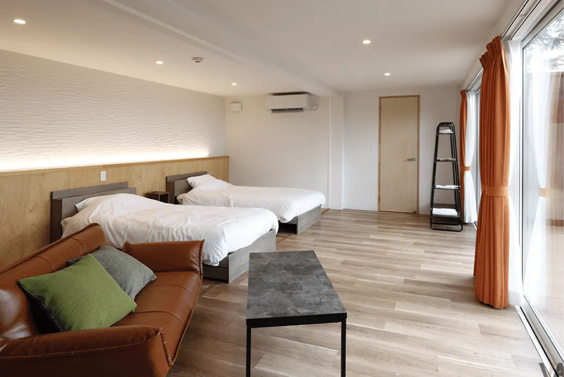 MEGABOX スライド 8