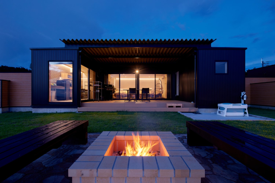 大規模なグランピング施設の建築事例です。全１０棟の建築のご依頼を頂きました。  この施設は、熊本の自然をめいいっぱい吸い込んで非日常が味わえます。