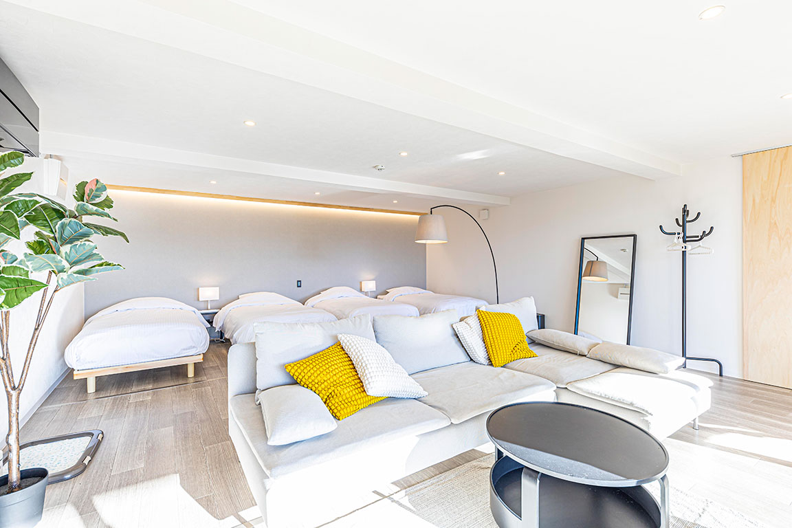 ナチュラルテイストなデザインで自然とのバランスがいい雰囲気。